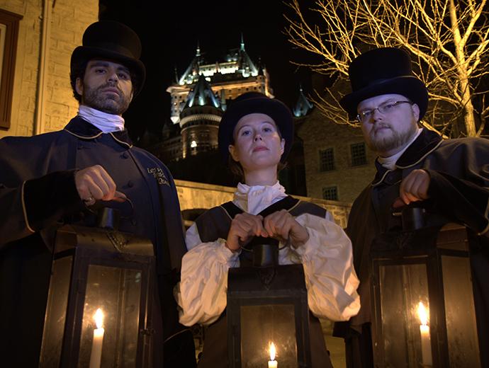 Les visites fantômes de Québec - Guides avec lanternes