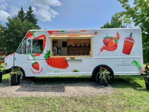 L'Îlot Festif Ferme François Blouin - Food truck barbotine aux fraises