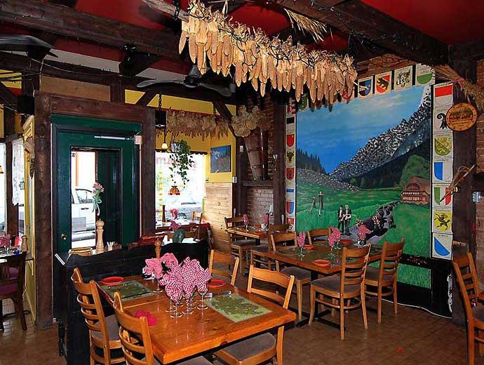 Restaurant La Grolla - interior decor
