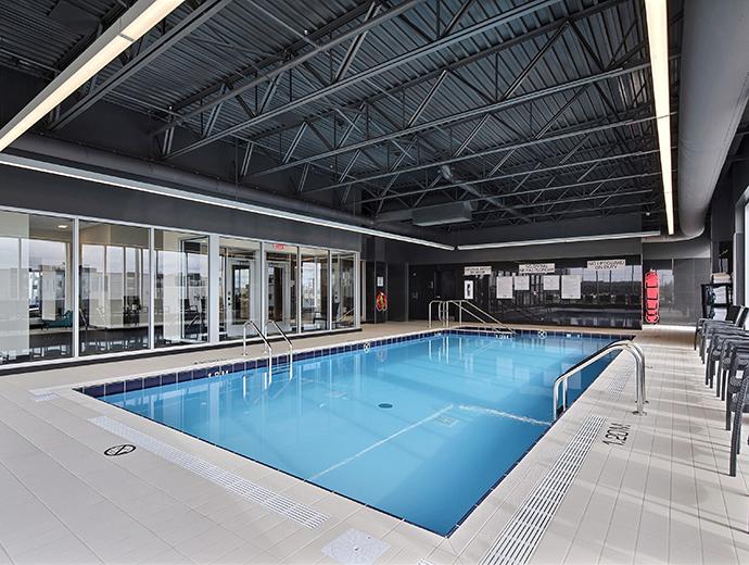 Marriott Courtyard Québec - piscine intérieure